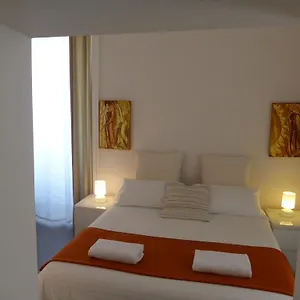 Ibed 2* Nápoles