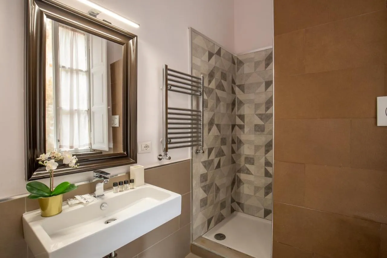 Hotel Juno Pantheon Roma 2*,  Italia