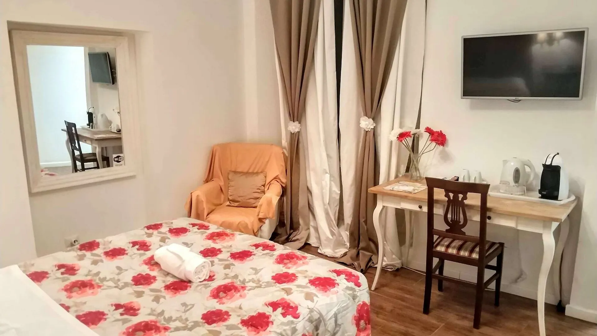 Juno Pantheon Hotell Rom 2*,